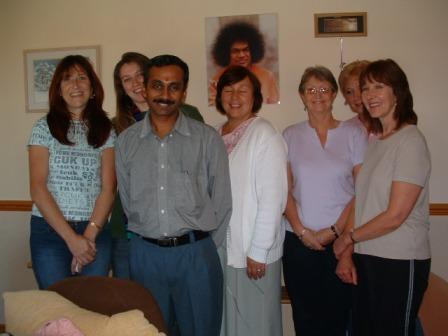 Sameer Kale with British Students